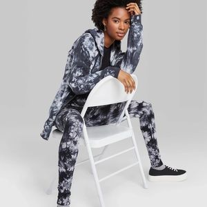 Wild Fable oversized tie dye zip up